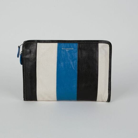 Bazaar Clutch - Picture 3 of 10